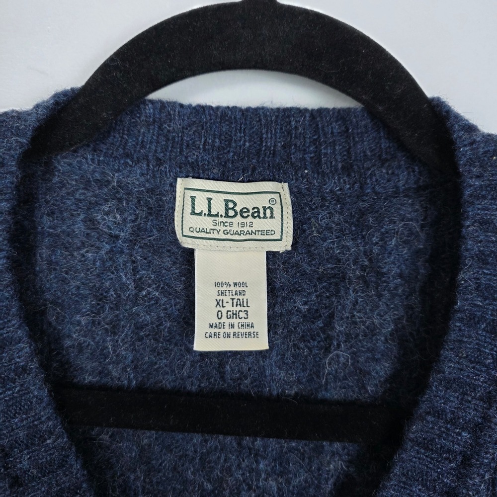 LLBean Mens Cable Knit Wool V Neck Sweater Vest Navy Blue XL Tall - Picture 3 of 6